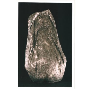 Naiade, 2000. Bronze, 120 x 100 x 9 cm (Foto: Del Carmen)